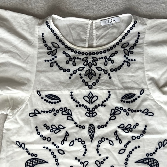 Parker Tiered flutter sleeve Embroidered eyelet cotton white dress size M - Picture 8 of 9